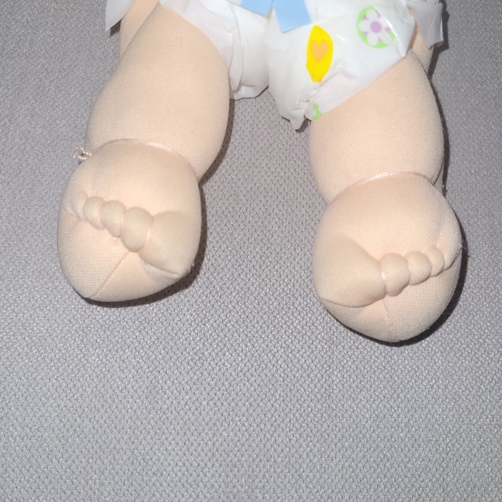CABBAGE PATCH KIDS Blonde Baby Doll with Diaper - Picture 9 of 12